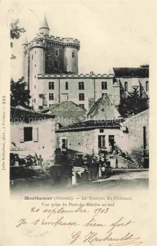 AK / Ansichtskarte Morthemer Valdivienne Montmorillon 86 Vienne Le Donjon du Château vue prise du Pont-du-Moulin