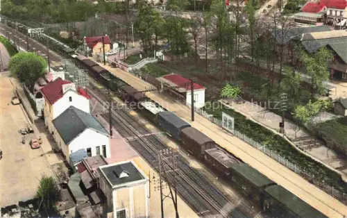 AK / Ansichtskarte Ste-Genevieve-des-Bois PALAISEAU 91 Essonne La gare vue aérienne