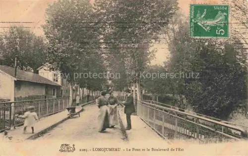 AK / Ansichtskarte Longjumeau Palaiseau 91 Essonne Le pont et Boulevard de l'Est