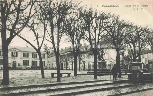 AK / Ansichtskarte PALAISEAU 91 Essonne Place de la Mairie
