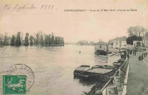 AK / Ansichtskarte Chatellerault 86 Vienne Crue du 13 Mai 1910 Ile et les Bains