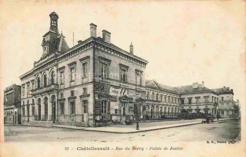 AK / Ansichtskarte Chatellerault 86 Vienne Rue du Berry Palais de Justice