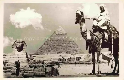 AK / Ansichtskarte Gizeh Giza Egypt Pyramide von Gizeh Kamelreiter