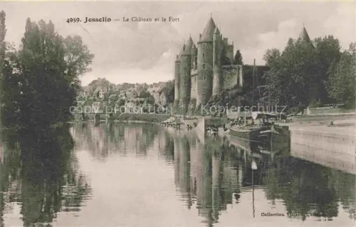 AK / Ansichtskarte Josselin Pontivy 56 Morbihan Le Chateau et le Fort