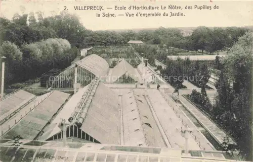 AK / Ansichtskarte Villepreux Saint-Germain-en-Laye 78 Yvelines Ecole d'Horticulture le Nôtre des Pupilles de la Seine vue d'ensemble du jardin