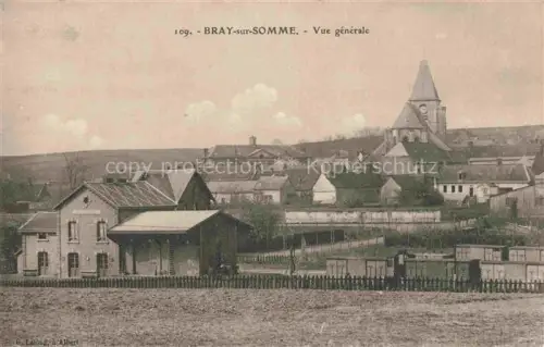 AK / Ansichtskarte Bray-sur-Somme PERONNE 80 Somme Vue générale et l'église
