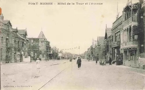 AK / Ansichtskarte Fort-Mahon-Plage Abbeville 80 Somme Hôtel de la Tour et l'Avenue