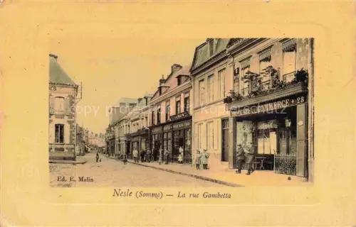 AK / Ansichtskarte Nesle Peronne 80 Somme Rue Gambetta