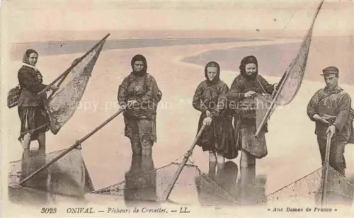 AK / Ansichtskarte Onival-sur-Mer Ault ABBEVILLE 80 Somme Pêcheurs de Crevettes