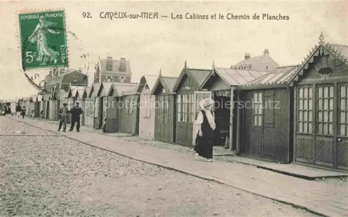 AK / Ansichtskarte CAYEUX -SUR-MER Abbeville 80 Somme Les cabines et le chemin de planches