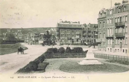AK / Ansichtskarte MERS-SUR-MER MERS-LES-BAINS Abbeville 80 Somme Le Square Pierre-le-Fort