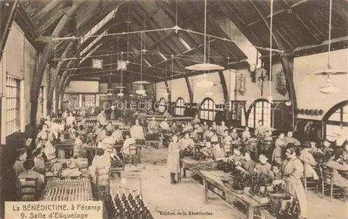AK / Ansichtskarte FECAMP Le Havre 76 Seine-Maritime La Bénédictine 9. Salle d'Etiquetage