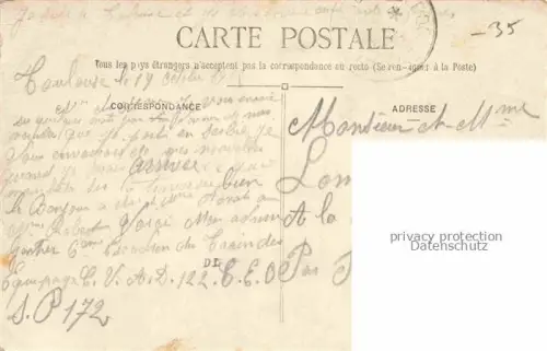 AK / Ansichtskarte Fougeres 35 Ille-et-Vilaine La Creche et Place Lariboisiere Statue General Lariboislere