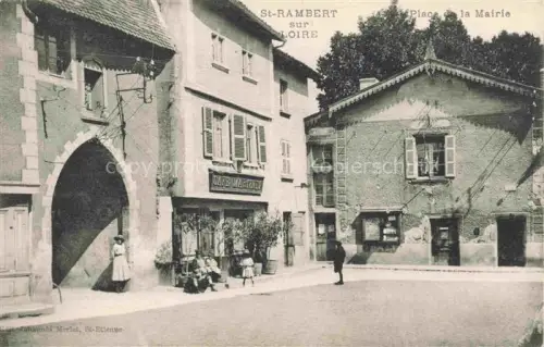 AK / Ansichtskarte St Rambert-sur-Loire Montbrison 42 Loire Place de la Mairie