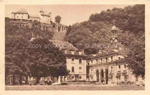 AK / Ansichtskarte Uriage-les-Bains GRENOBLE 38 Isere Etablissement thermal et le Chateau
