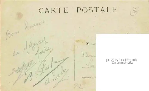 AK / Ansichtskarte Mezeray-sous-Malicorne LA FLECHE 72 Sarthe Place de l'Eglise