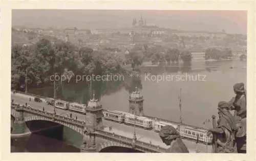 AK / Ansichtskarte STRAssENBAHN Tramway-- Prag Praha Hradschin 