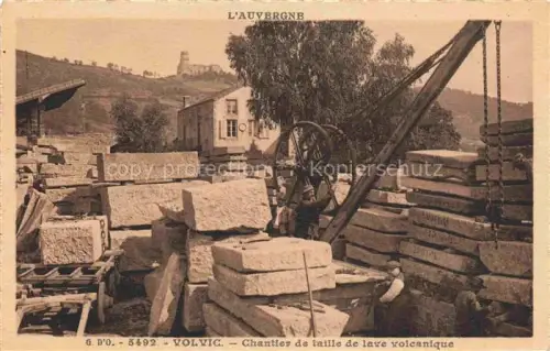AK / Ansichtskarte Volvic Riom 63 Puy-de-Dome Chantier de taille de lave volcanique