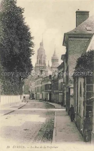 AK / Ansichtskarte EVREUX 27 Eure Rue Prefecture