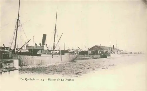 AK / Ansichtskarte LA ROCHELLE 17 Charente-Maritime Bassin de La Pallice