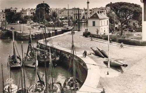 AK / Ansichtskarte LA ROCHELLE 17 Charente-Maritime Vue generale du Port