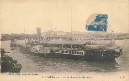 AK / Ansichtskarte ROYAN Poitiers-Charentes 17 Charente-Maritime Arrivee du Bateau de Bordeaux