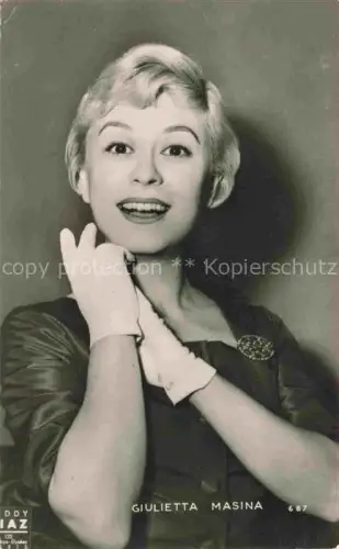 AK / Ansichtskarte Actrice Attore Attrice SchauspielerIN Actor Acteur-- Giulietta Masina 