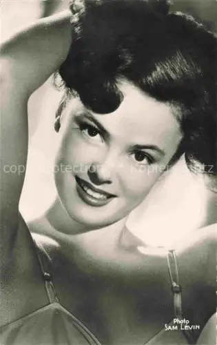 AK / Ansichtskarte Actrice Attore Attrice SchauspielerIN Actor Acteur-- Christine Carrere 