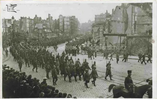 AK / Ansichtskarte LILLE 59 Nord Armee Soldaten Aufmarsch