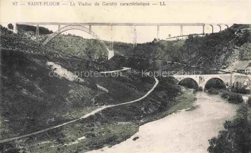AK / Ansichtskarte Saint-Flour 15 Cantal Le Viaduc de Garabit caracteristique