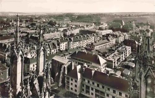 AK / Ansichtskarte BEAUVAIS  60 Oise Vue generale prise du haut de la Cathedrale St Pierre