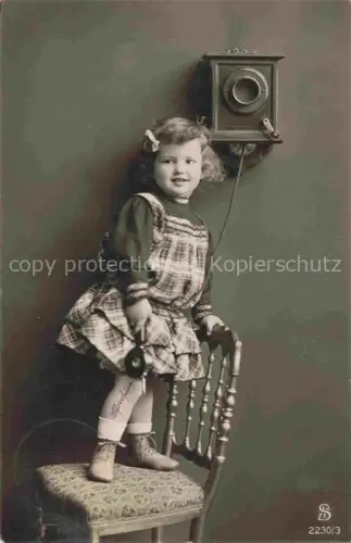AK / Ansichtskarte Foto SLJFF Nr. 2230/3 Telefon Kind Maedchen 