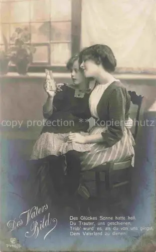 AK / Ansichtskarte Foto GLCo Nr. 7446/5 des Vaters Bild Kind Maedchen 