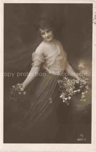 AK / Ansichtskarte Foto RPH Nr. 5827/5 Frau 