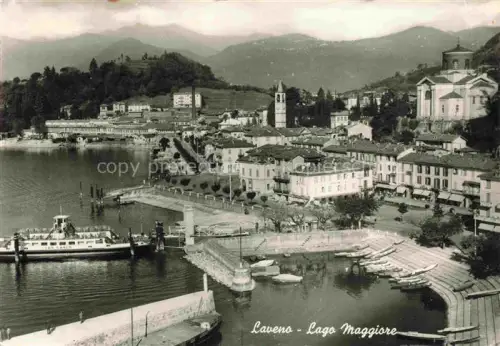 AK / Ansichtskarte Laveno Piemonte IT Panorama Hafen Lago Maggiore Faehre