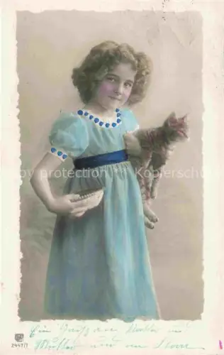AK / Ansichtskarte Foto GLCo Nr. 2447/1 Maedchen Katze 