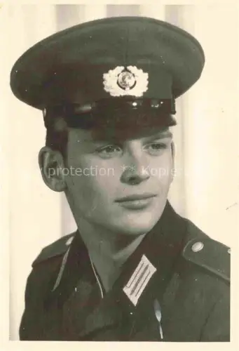 AK / Ansichtskarte Polizei Police Policia-- DDR Volkspolizei 