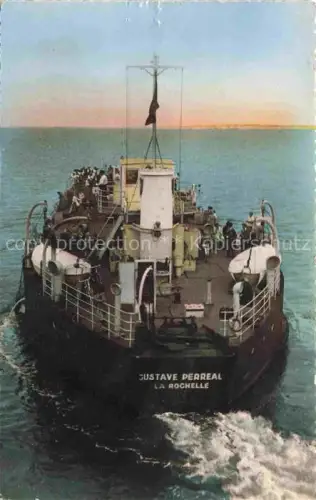 AK / Ansichtskarte LA ROCHELLE 17 Charente-Maritime Custave Perreal La Rochelle Ile de re Le Bac