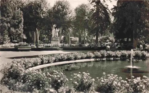 AK / Ansichtskarte Draguignan 83 Var Le jardin public