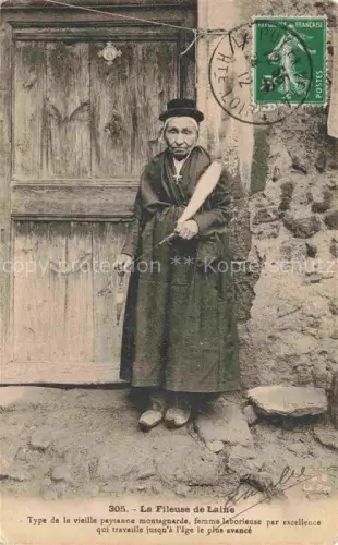 AK / Ansichtskarte LE PUY  en-Velay 43 Haute-Loire La Fileuse de Laine