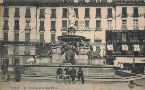 AK / Ansichtskarte NANTES 44 Loire-Atlantique Fontaine de la Place Royale
