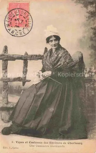AK / Ansichtskarte CHERBOURG-Octeville 50 Manche Types et Costumes des environs de Cherbourg une Commère normande
