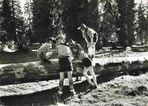 AK / Ansichtskarte Pfadfinder Scouts-- Camp National des Eclaireurs Franches Montagnes Kinder 