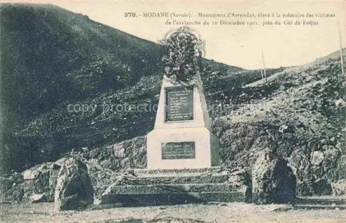 AK / Ansichtskarte Modane Saint-Jean-de-Maurienne 73 Savoie Monument Arrondaz