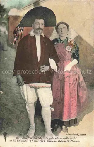 AK / Ansichtskarte Bourg-de-Batz Le Morlaix 29 Finistere Grande fete annuelle du Sel et des Paludiers Garcon et Demoiselle d'honneur