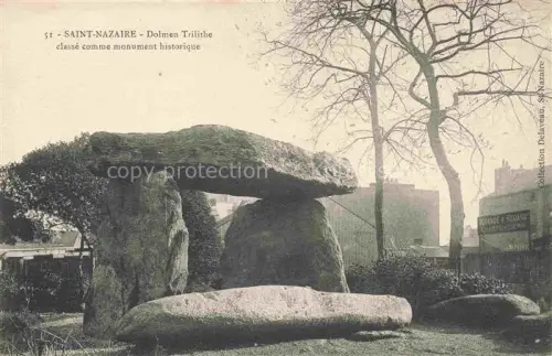 AK / Ansichtskarte SAINT-NAZAIRE  ST-NAZAIRE 44 Loire-Atlantique Dolmen Trilithe classe comme monument historique
