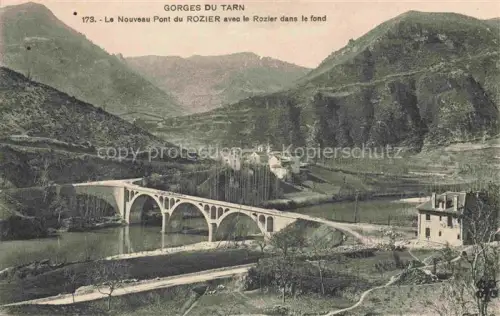 AK / Ansichtskarte Rozier Le FLORAC 48 Lozere Le Nouveau Pont du Rozier avec le Rozier dans le fond