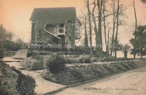 AK / Ansichtskarte Argeville Hargeville Mantes-la-Jolie 78 Yvelines Ansien Colombier