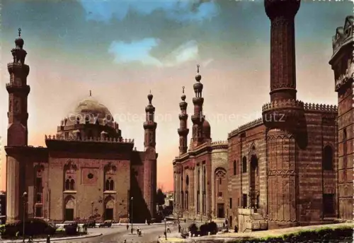 AK / Ansichtskarte CAIRO  Kairo Caire Egypt The Sultan Hassan and Refai Mosque
