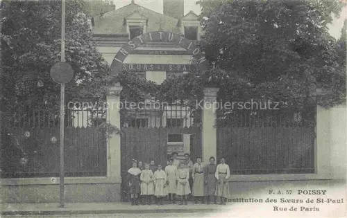 AK / Ansichtskarte Poissy Saint-Germain-en-Laye 78 Yvelines Institution des Soeurs de St. Paul Rue de Paris